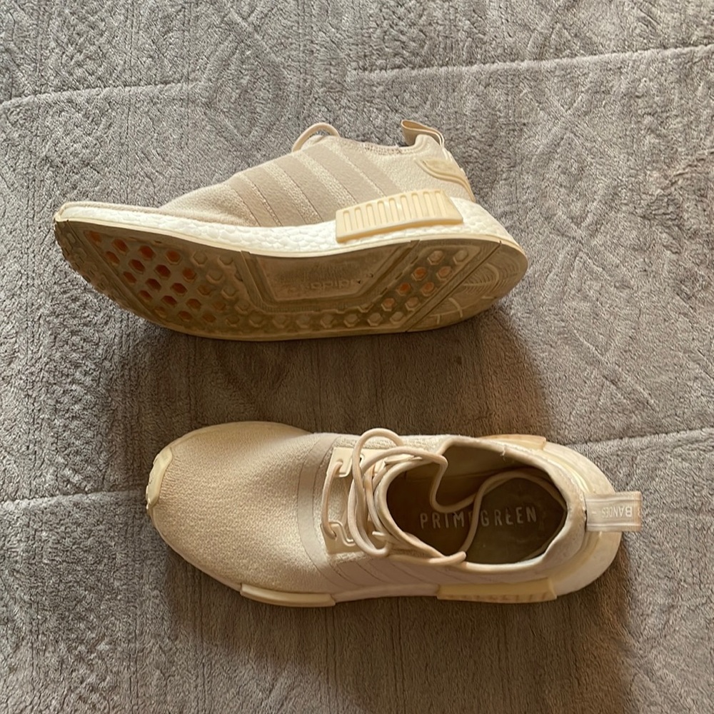 adidas Originals Women's NMD_R1 shoes